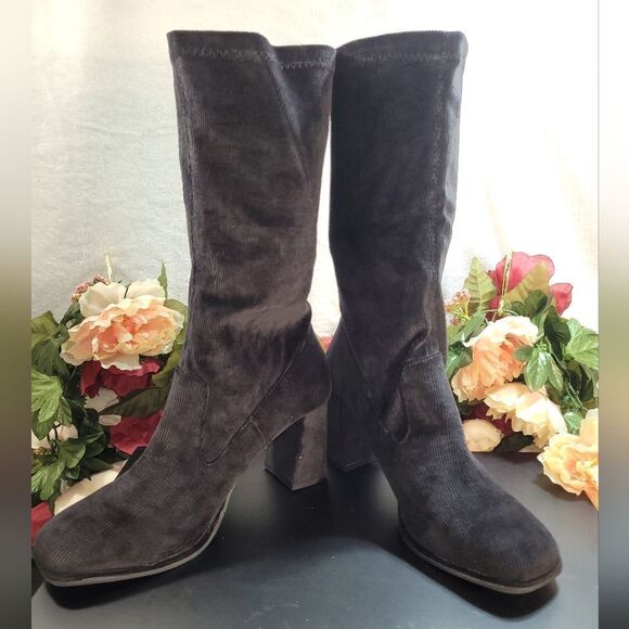 NIB Sbicca Grandfield Corduroy Boot - Picture 4 of 12